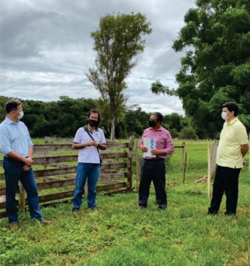 Visita de representantes da UFVJM e da Prefeitura de Curvelo à Fazenda Experimental do Moura03