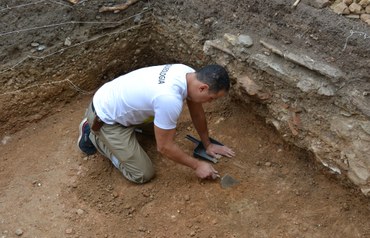 Equipe do Laboratório de Arqueologia e Estudo da Paisagem da UFVJM trabalha em mapeamento arqueológico do Museu do Diamante 02