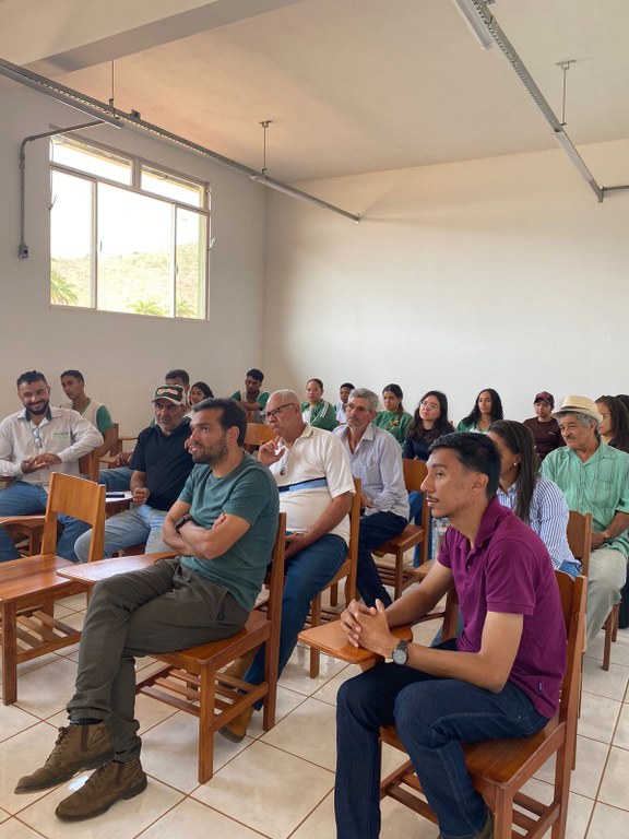 Fazenda Experimental da UFVJM recebe comunidade para dia de troca de experiências e capacitação 2