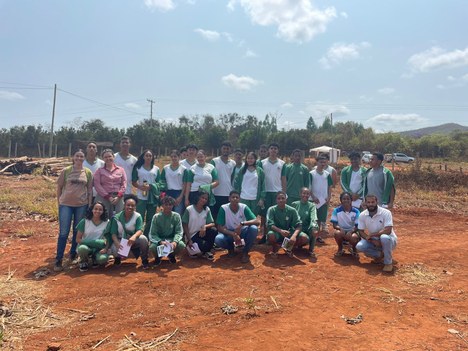 Fazenda Experimental da UFVJM recebe comunidade para dia de troca de experiências e capacitação 4