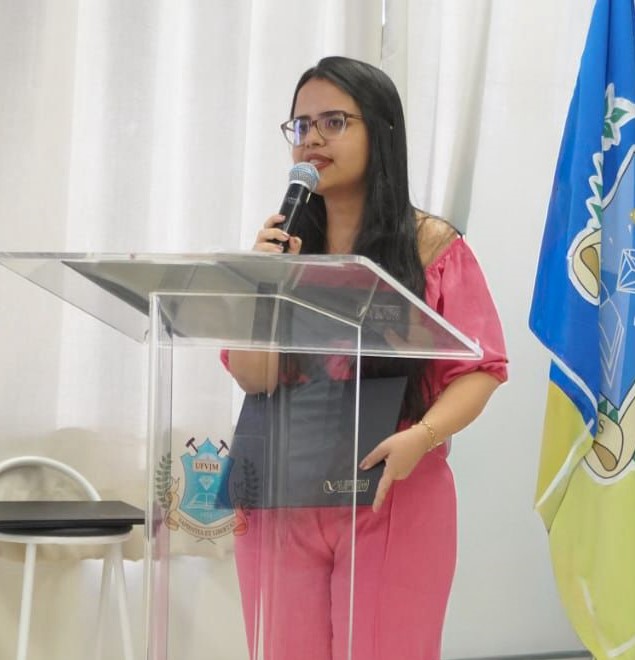 Dignidade Universitária evento no Campus Janaúba homenageia aluna e servidores 05