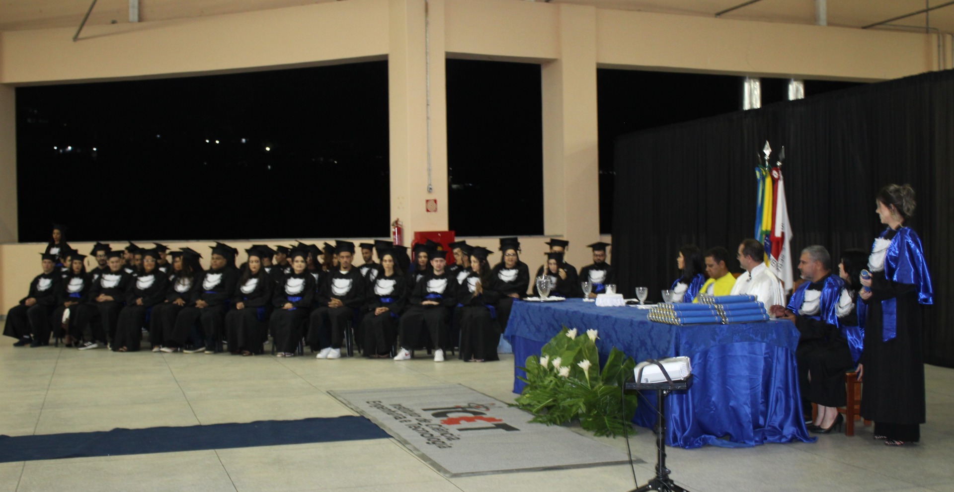 UFVJM entrega mais de 400 profissionais ao mercado de trabalho no início de 2025 02.JPG